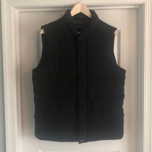 Banana Republic puffy Vest Charcoal